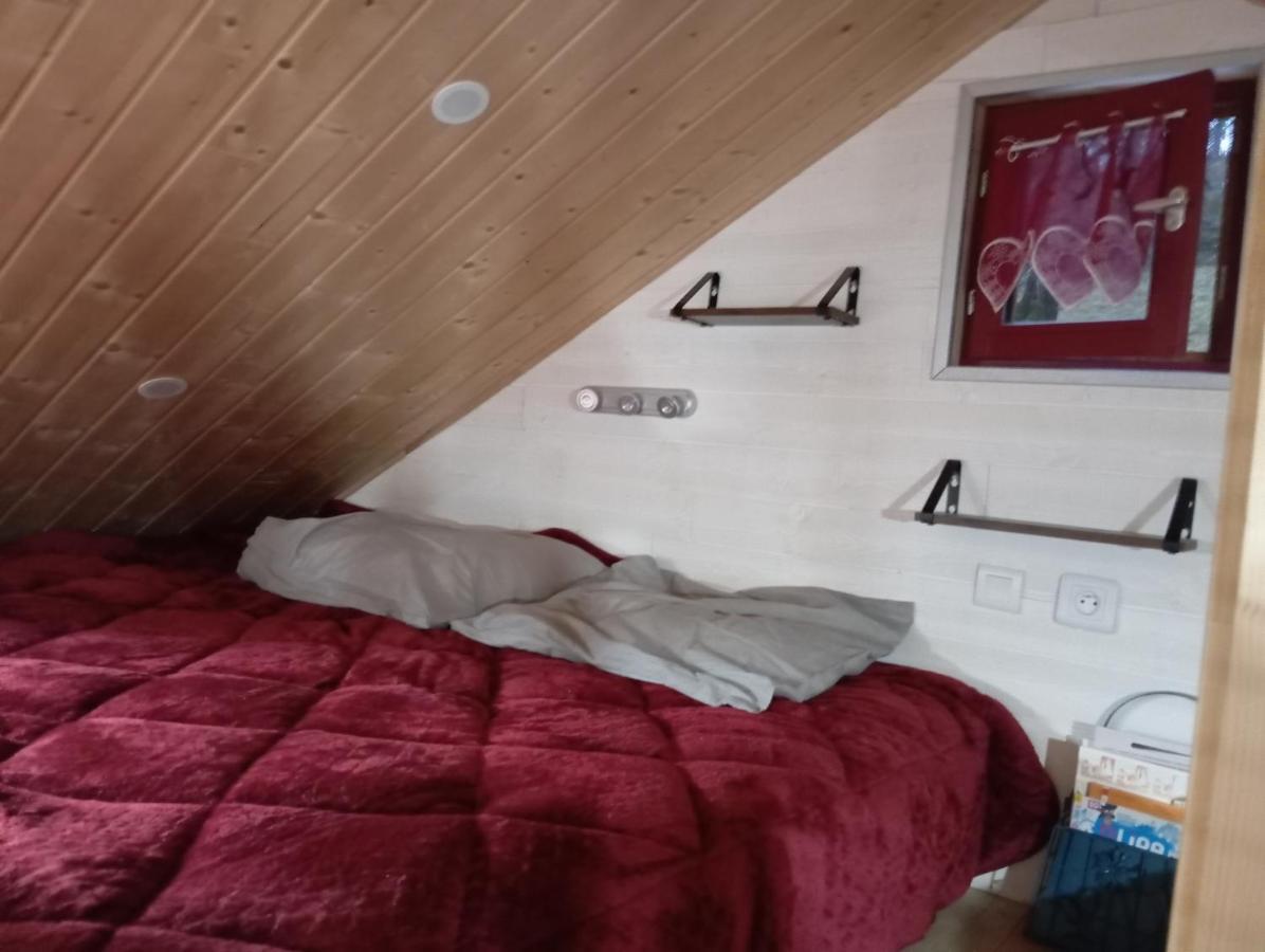 La P'Tite Maison Bois Du Herisson Menetrux-en-Joux Buitenkant foto