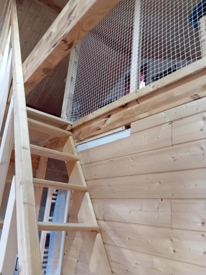 La P'Tite Maison Bois Du Herisson Menetrux-en-Joux Buitenkant foto